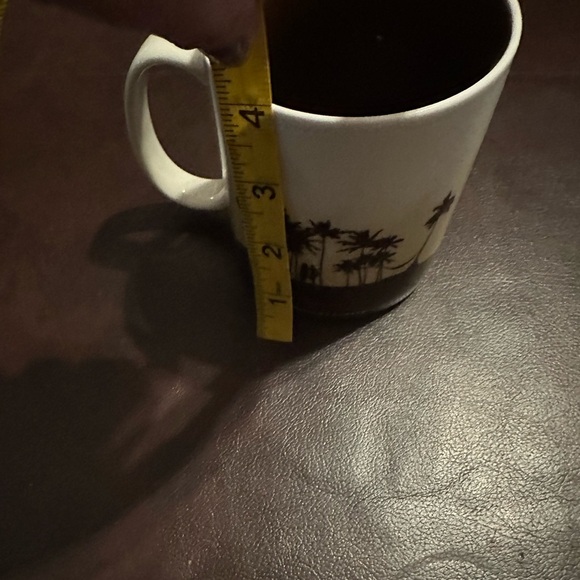 Starbucks Hawaii coffee mug - Picture 3 of 9